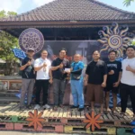 Implementasi BIK 2026, BPR Sari Jaya Sedana Gelar Grebeg Pasar Gunaksa dan Salurkan CSR